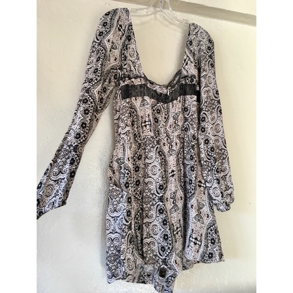 SOLD! Kendall & Kylie Inset Long Sleeved Romper - Picture 6 of 6